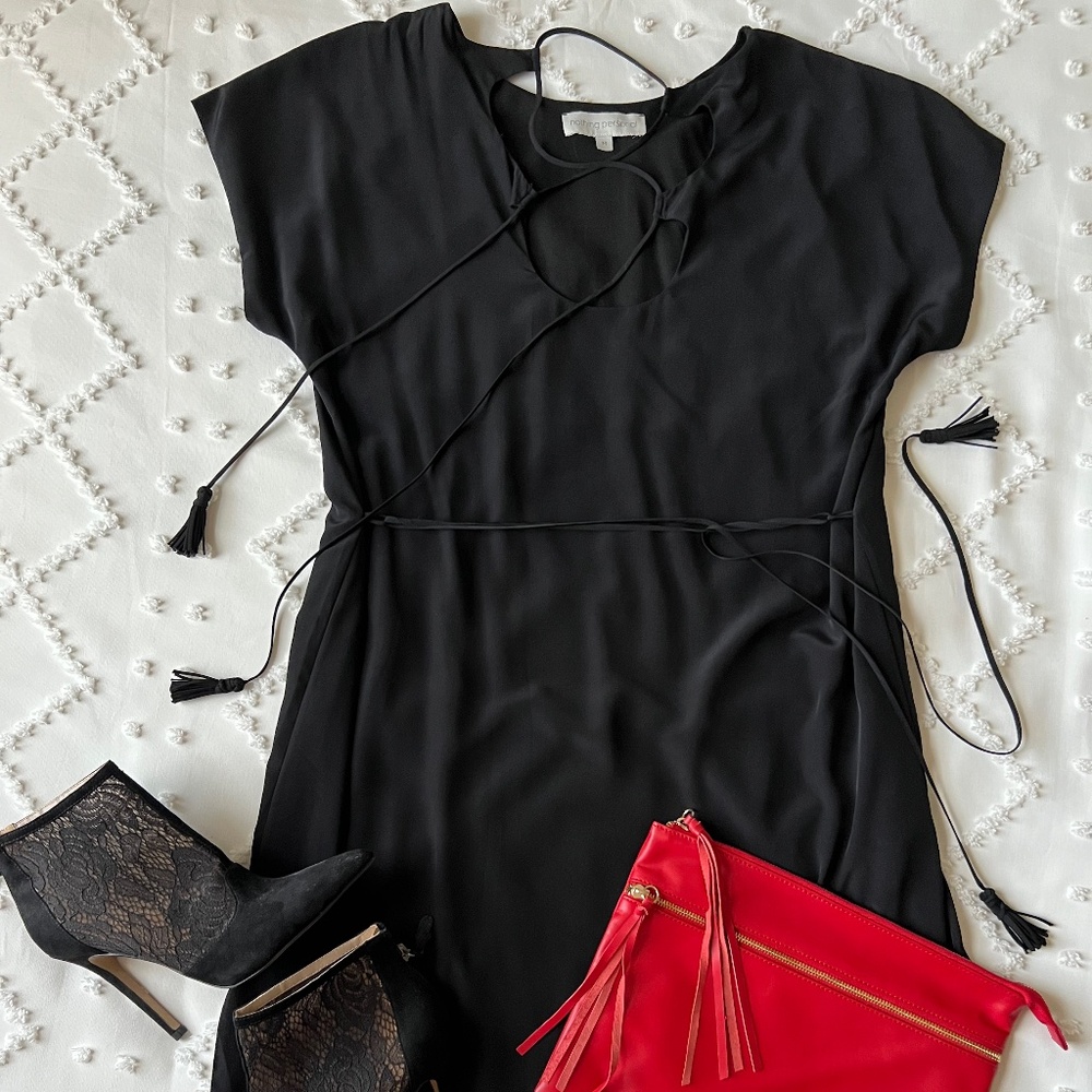 Nothing Personal Black Short Sleeve Dress SIZE M